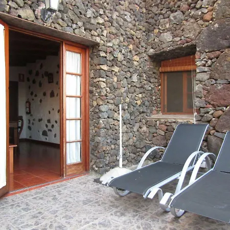 בית נופש Beautiful Rustic Bungalow In Frontera Valley Tigaday